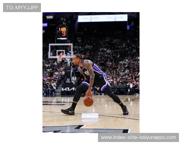 德罗赞背身单打依旧稳如教科书